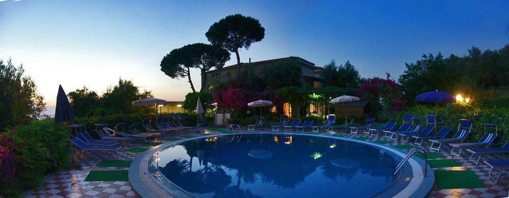 Hotel La Badia Σορέντο Εξωτερικό φωτογραφία